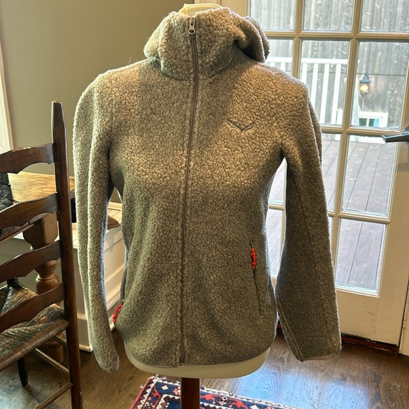 Women's Gray Fleece Jacket - Picture 1 of 7